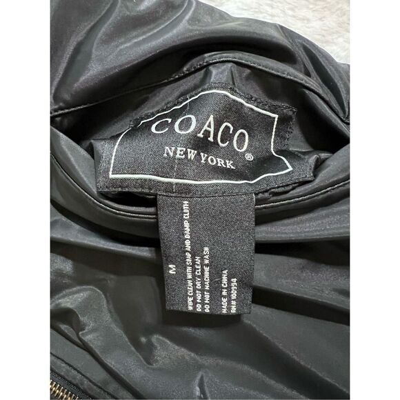 Coaco New York Faux Fur Reversible Vest Size Medium - Picture 4 of 4